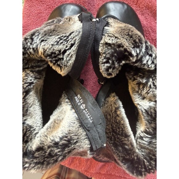 Black Fur Lined Ankle Boots Made In Canada Size 7 - Picture 12 of 16